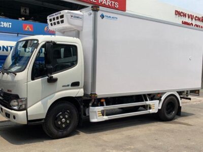 xe-tai-dong-lanh-hino-1t9-xzu-650l-h6